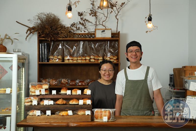 覓manmade」由台中人廖曉萱(左)與香港夫婿鄭敬民(右),從工作室開始,一手打造。