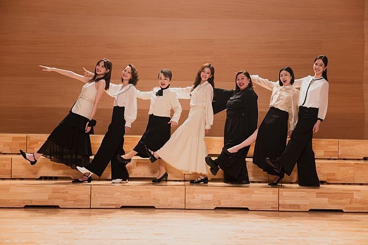 除了主演陳意涵外,《陽光女子合唱團》還集結了翁倩玉、陳庭妮、孫淑媚、苗可麗、安心亞、何曼希、鍾欣凌...等一票實力派演員共演,比起原版電影這部在角色的刻畫更鮮明。