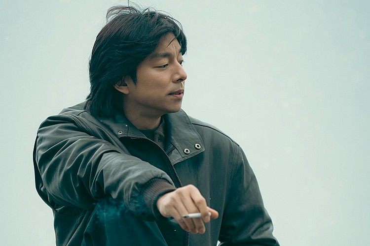 零負評男神孔劉,這次在《慢慢地,強烈地》則飾演一位從小與敏子一起整大的「東九」,即使經歷大風大浪,還是會努力地守護著敏子。