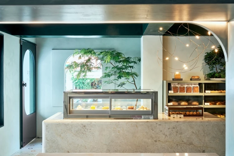 CHU 初|被綠意包圍的松菸甜點麵包店