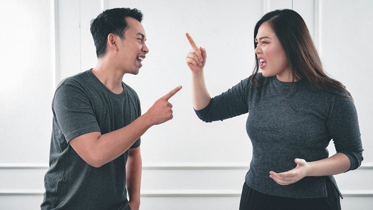 爭吵示意圖