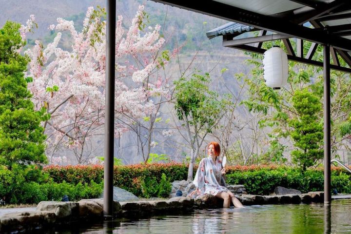 ▲六龜寶來及不老溫泉區素有「美人湯」美譽。　圖：高雄市政府觀光局／提供