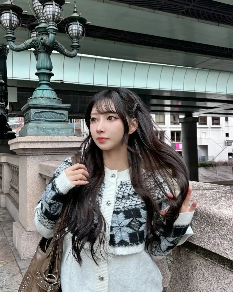 ▲一粒因為超高顏值,被日本媒體封為「奇蹟的美少女」。(圖/翻攝自一粒IG@ilixoxov)