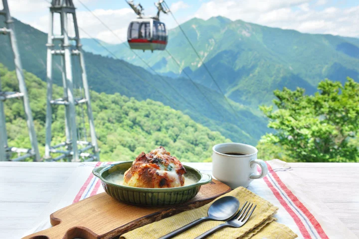 ▲特色山岳美食「谷川岳麵包焗烤」。　圖：星野集團／提供