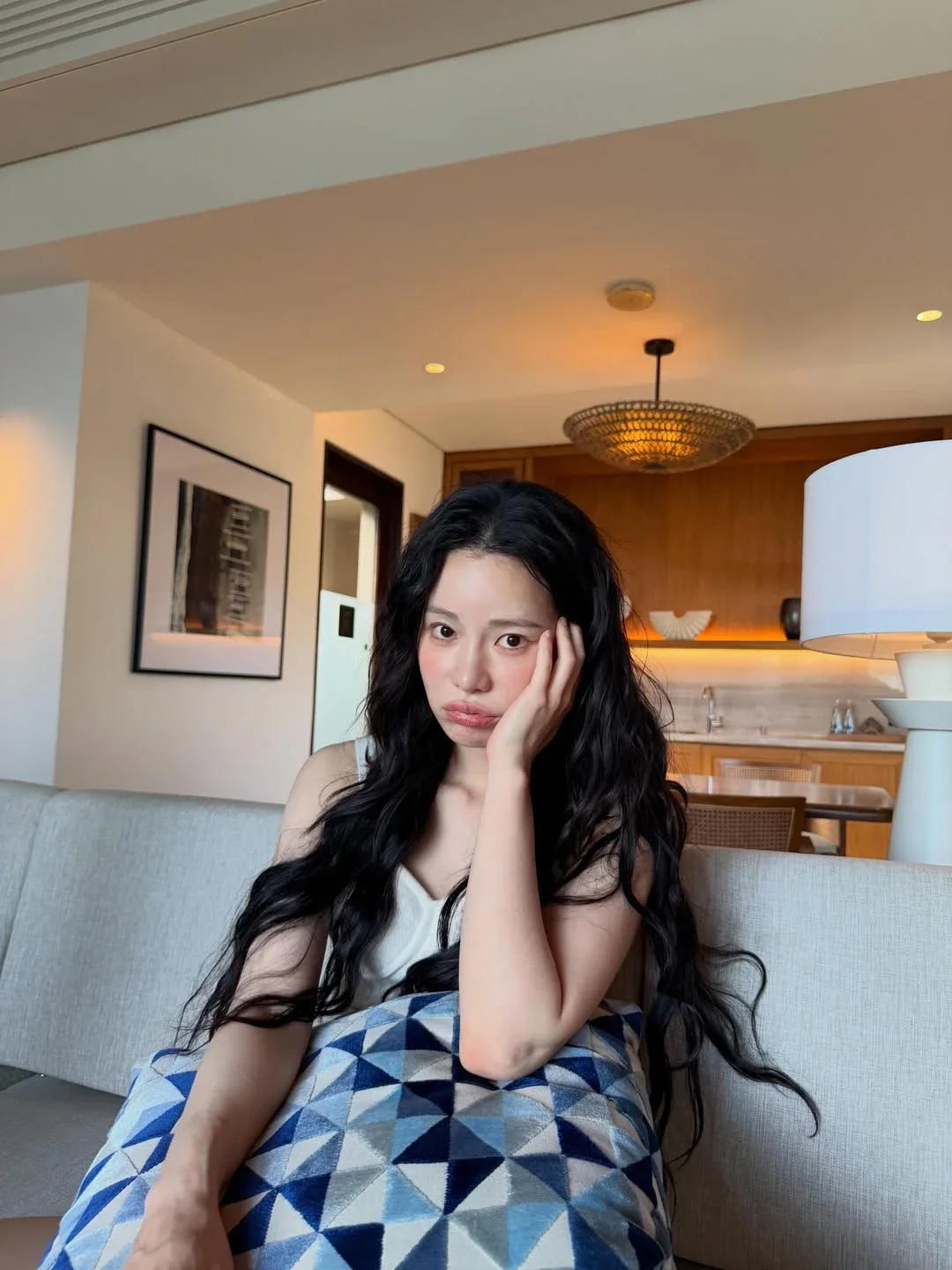 擁有骨感小臉的林智妍不只演技實力備受看好