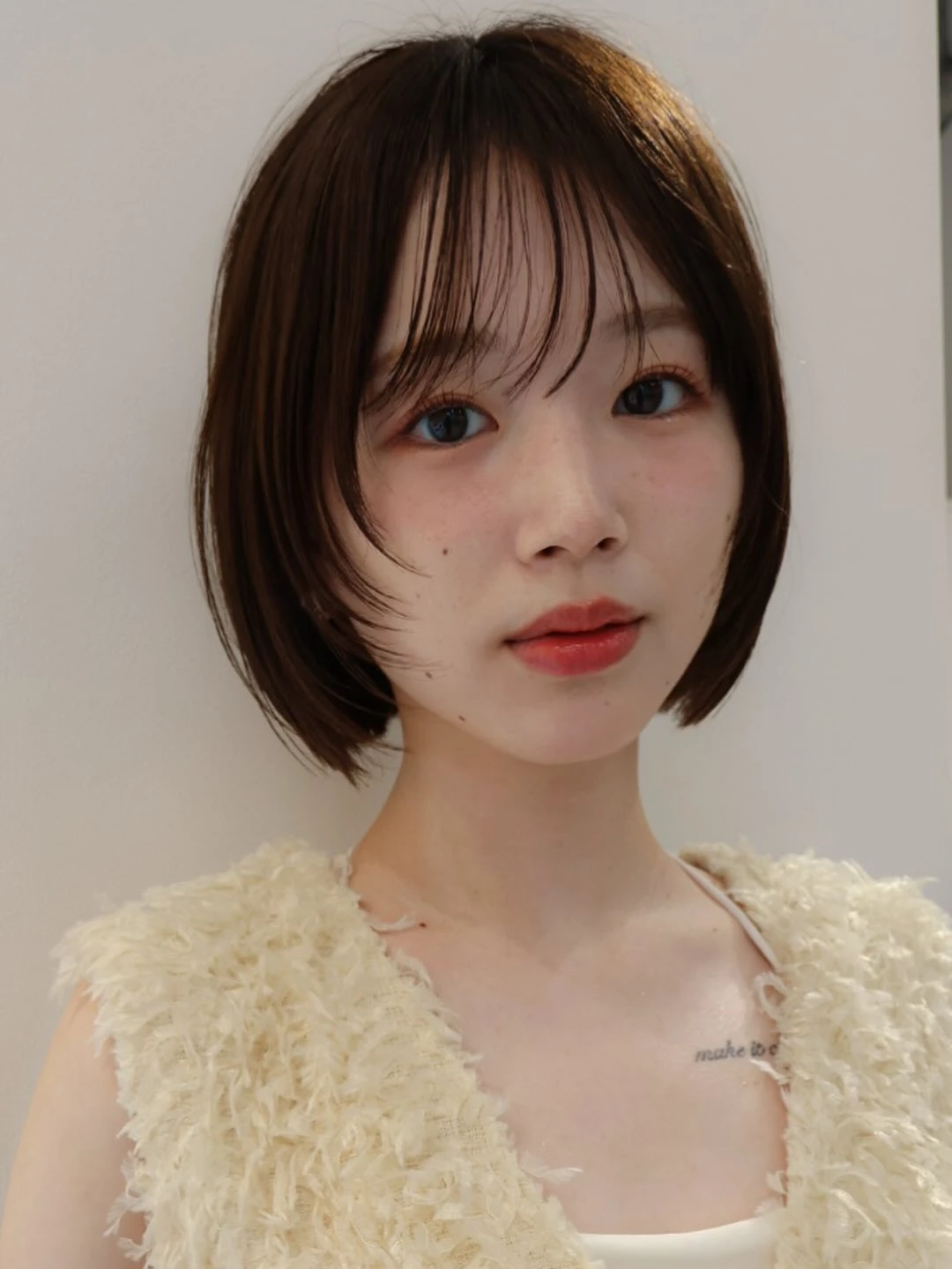 側分瀏海短髮推薦1:鬚鬚瀏海迷你鮑伯