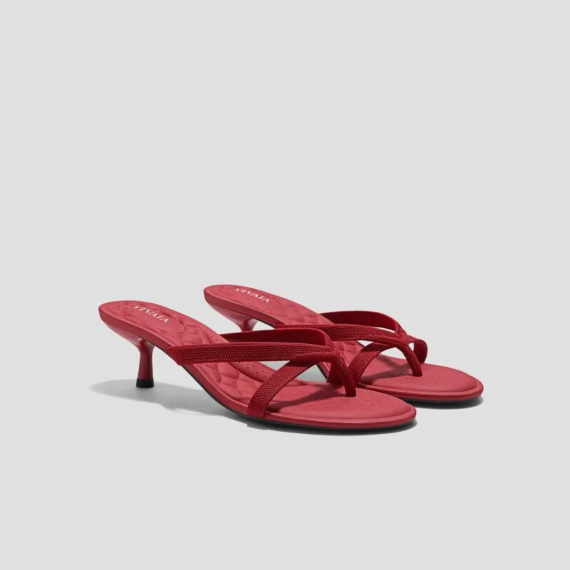 VIVAIA Emeline貓跟夾腳涼鞋,NT$4,180。