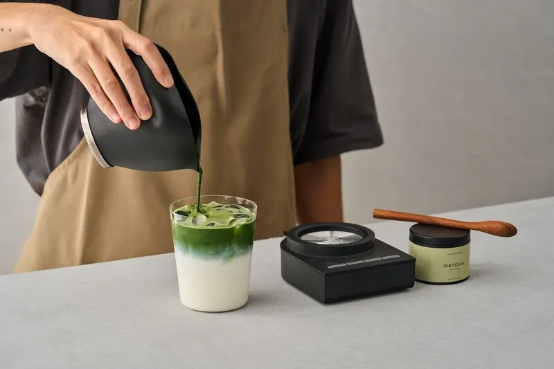 「智茶碗」是全球第一款採用四段式攪打的自動刷茶碗。