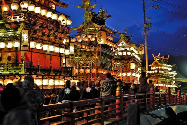 ▲每年春季舉行的岐阜飛驒市「古川祭夜祭」。　圖：岐阜飛驒市／提供