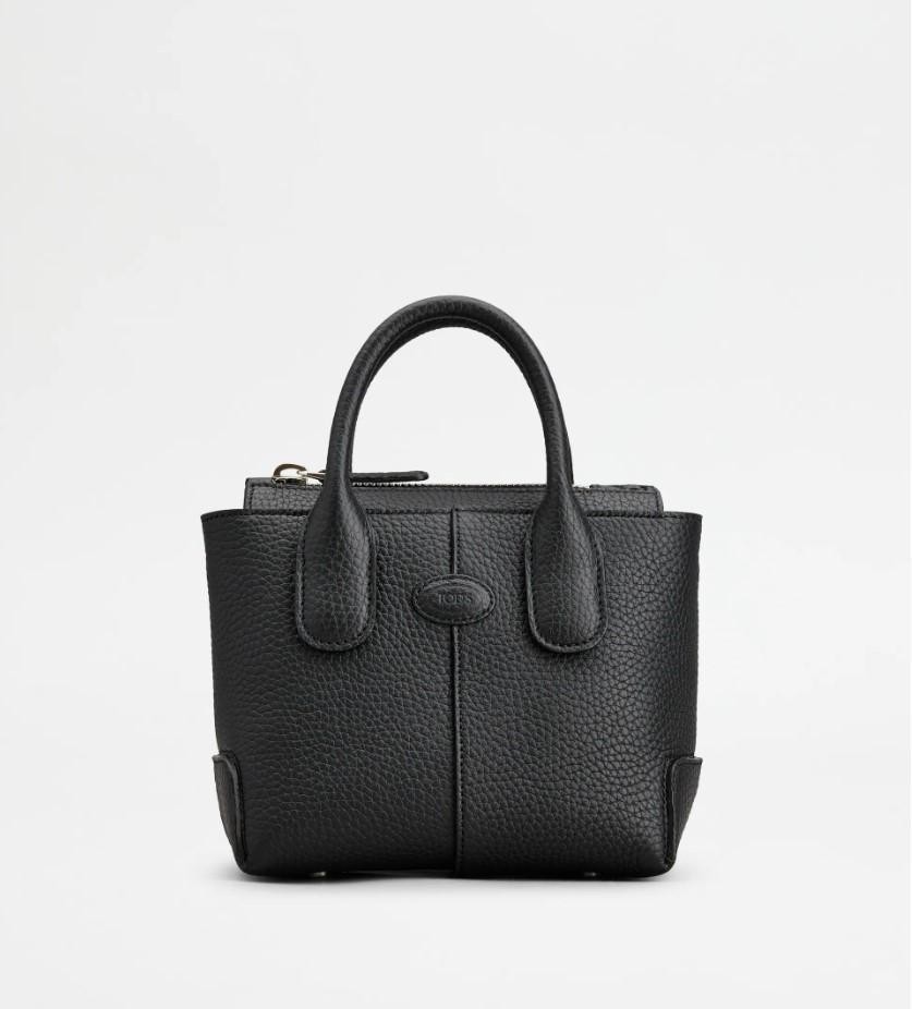 TOD'S黑色迷你Di Bag。NT83,000（迪生提供）