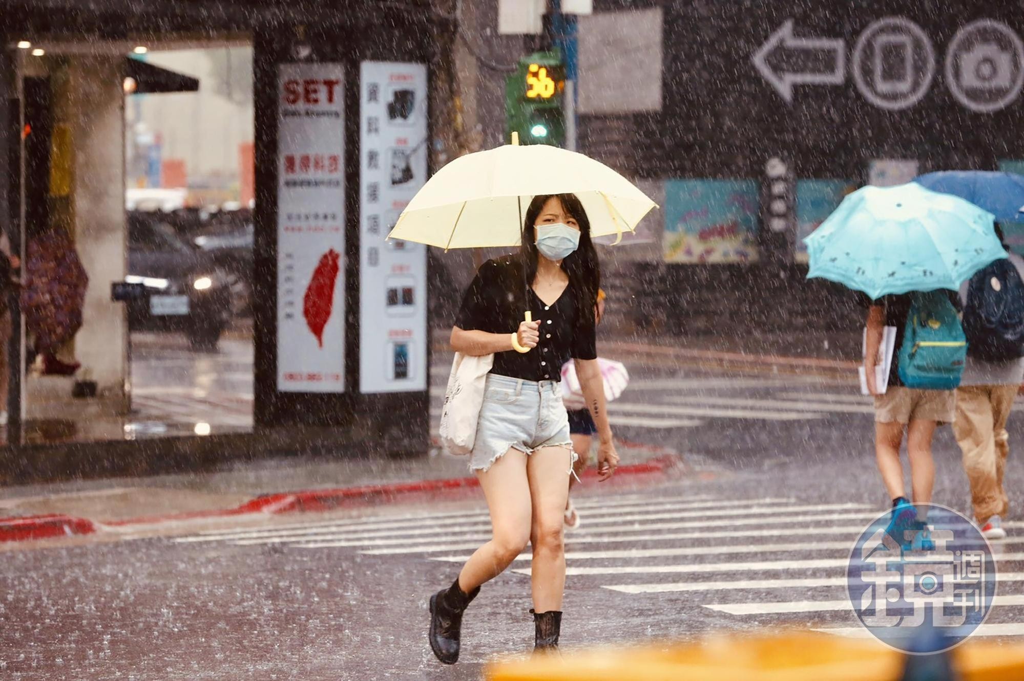 氣象專家說明，中秋連假東北部、大台北地區有雨。