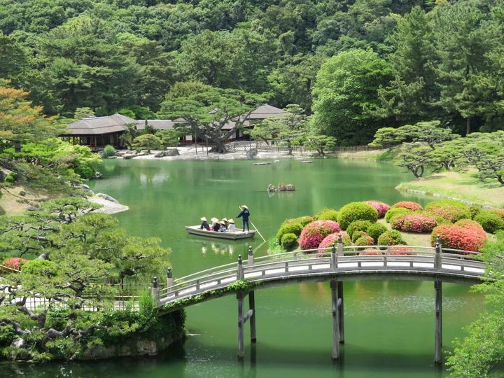 ▲栗林公園位於香川縣高松市，是米其林觀光指南中的3星景點。　圖：香川縣／提供