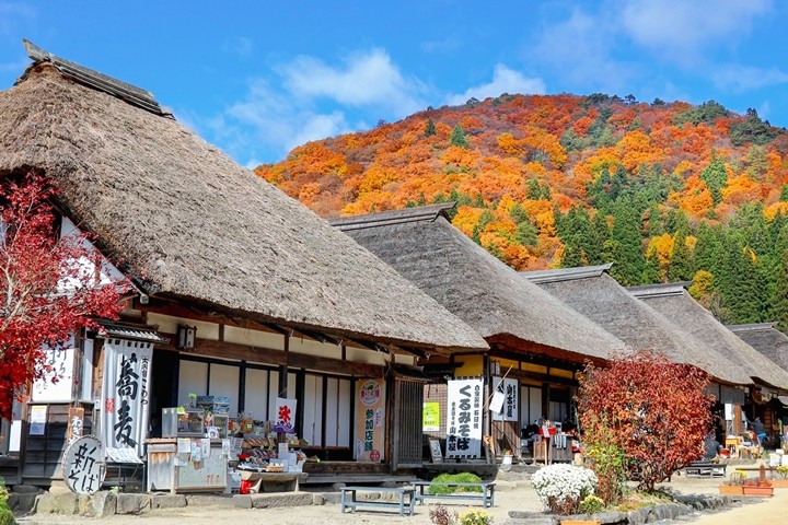 福島知名景點「大內宿」就位於下鄉町境內，能夠體驗來去鄉下住1晚、大啖特色在地美食。　圖：福島縣下鄉町／來源