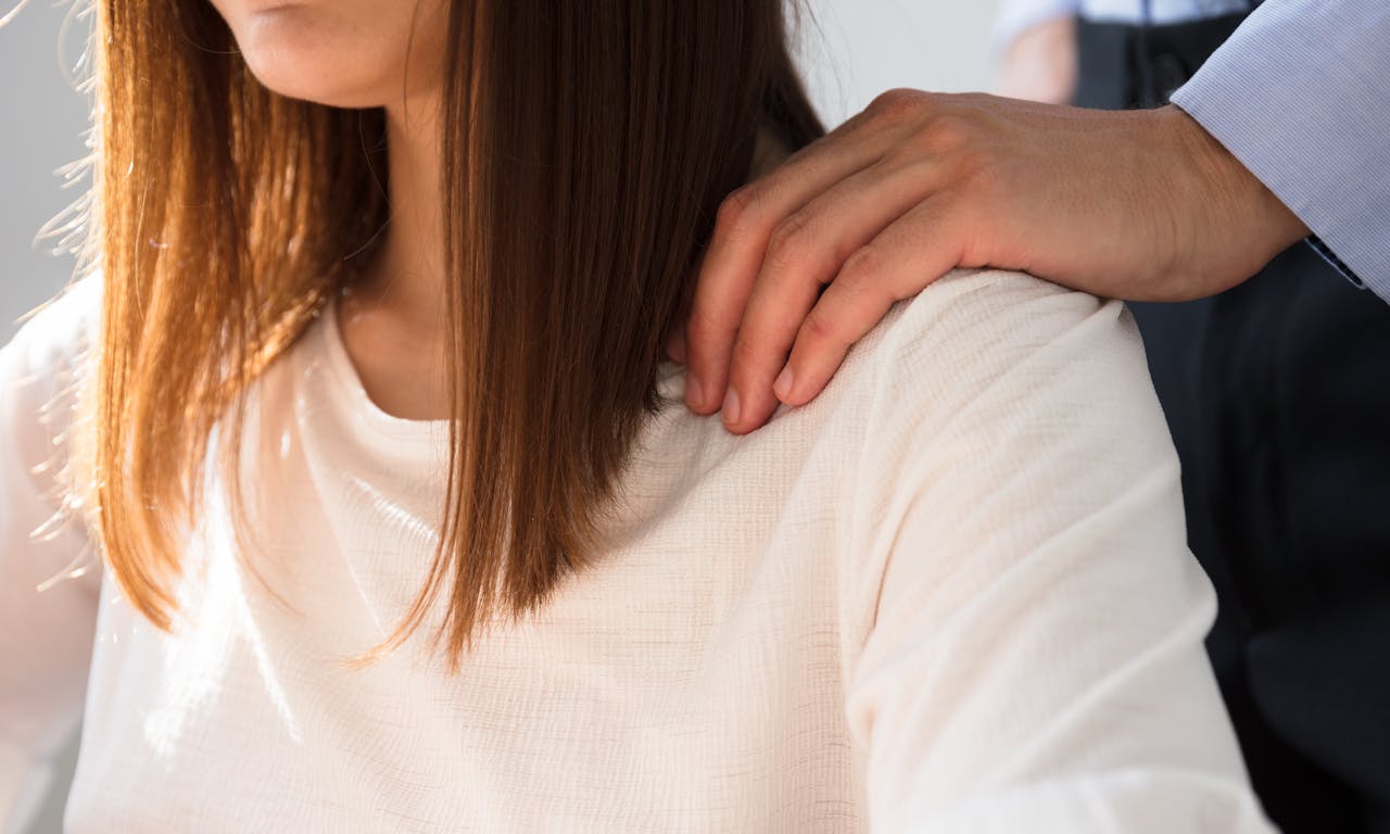 性騷擾應對守則：想拒絕又怕尷尬？不明說你們可能連「普通朋友」都當不成- TNL The News Lens 關鍵評論網