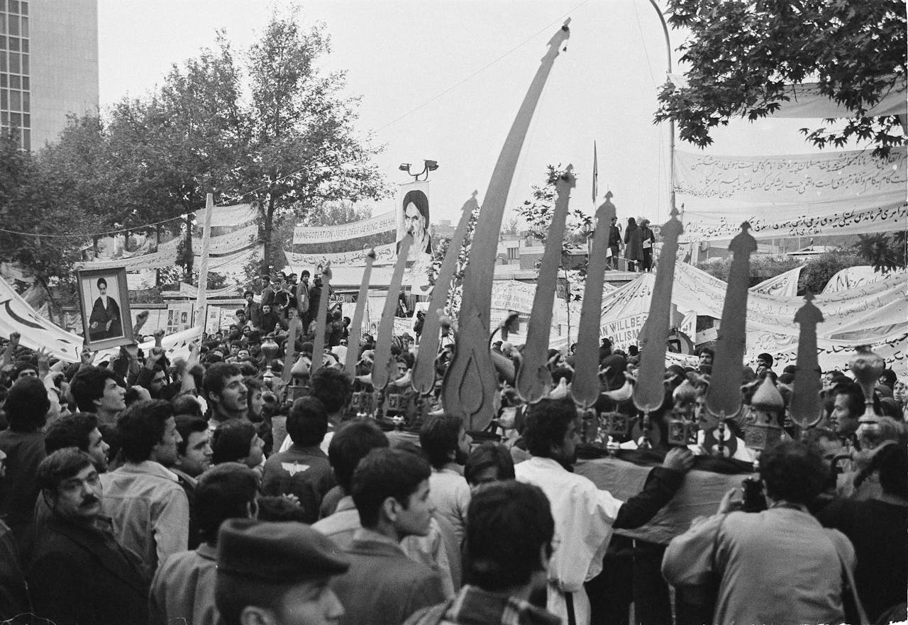 伊朗人質危機36年後美國人質獲賠1天1萬美元- TNL The News Lens 關鍵評論網