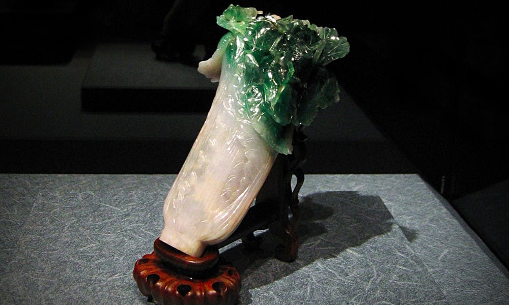 北京嗆「翠玉白菜」只算三級品，其實台北故宮「鎮館之寶」本來就不是它