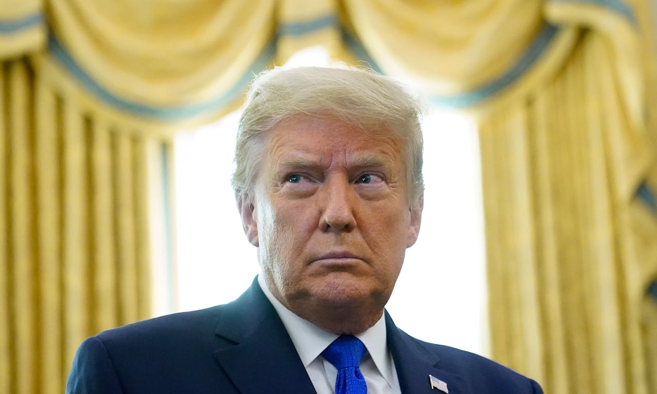 川普宣布取消拜登所有「自動簽名筆」簽署的行政命令，CNN：欲廢除部分赦免令- TNL The News Lens 關鍵評論網