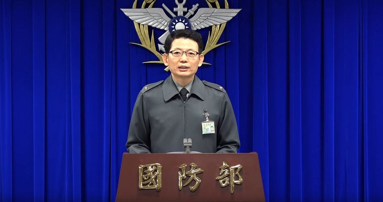 誘騙民眾出來問話、濫權搜索都不合法，難道憲兵隊還活在白色恐怖時代？ - TNL The News Lens 關鍵評論網