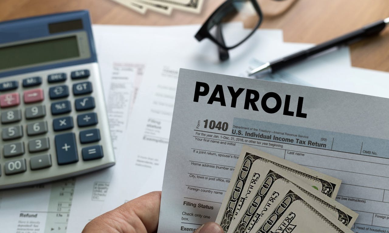 各種「薪水」的英文怎麼說？月薪、日薪、佣金各不同- TNL The News Lens 關鍵評論網