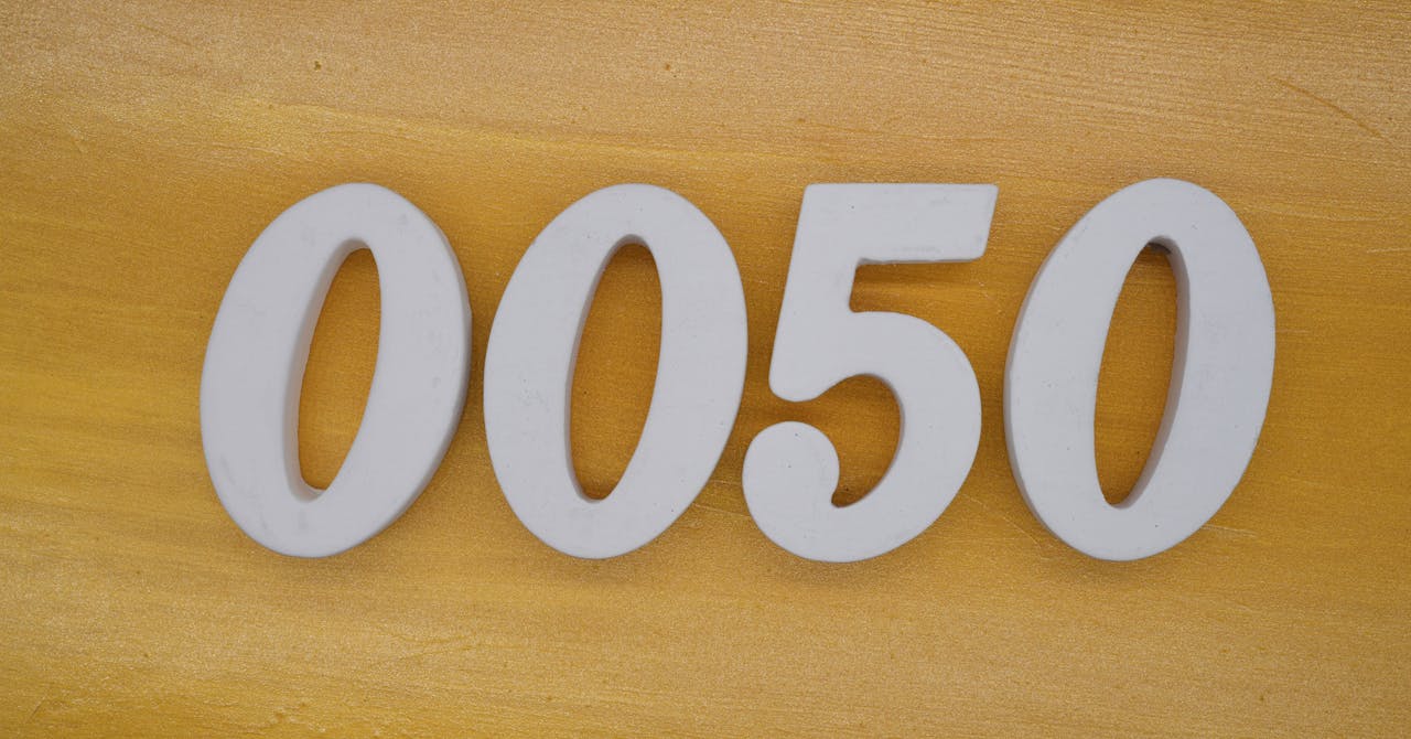 shutterstock_2380019619