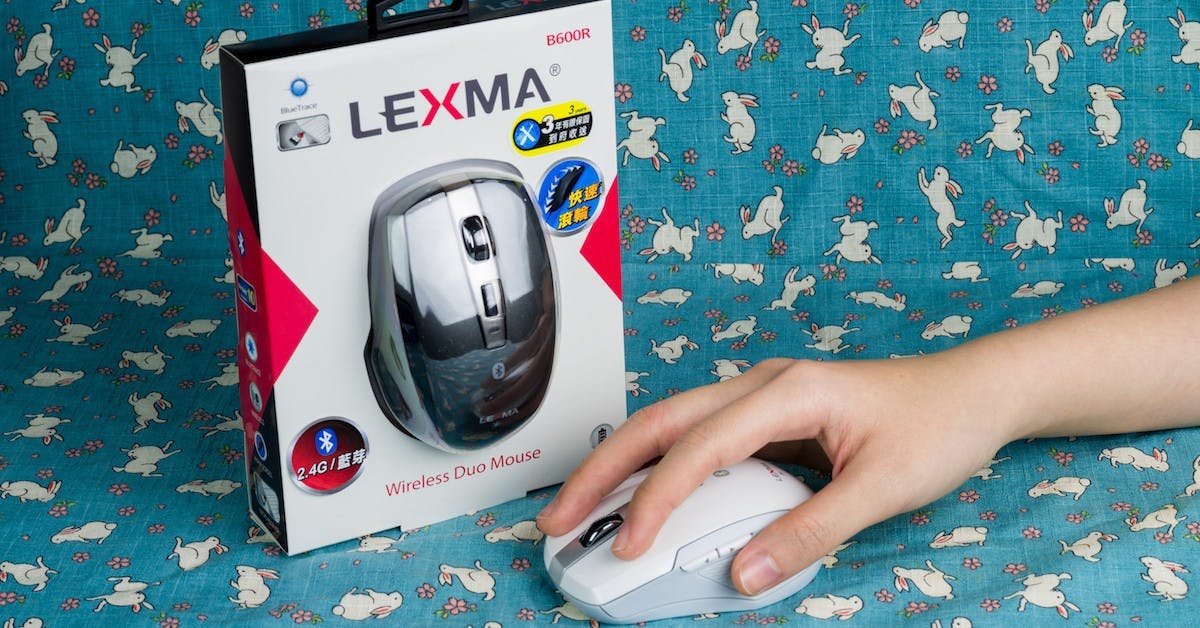 是藍牙滑鼠斷線糗死人?Lexma B600R 「無線+藍牙」 即時切換 工作一把罩這篇文章的首圖