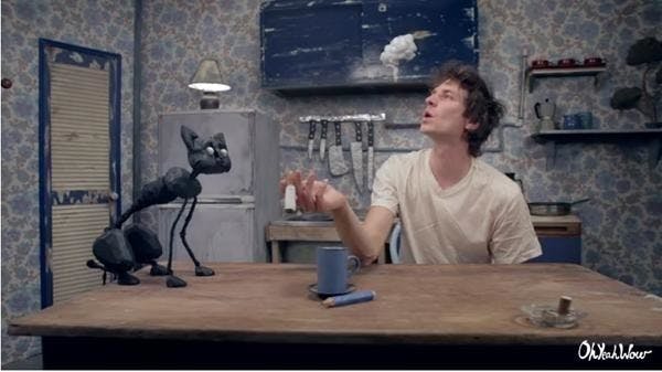 是連奪最佳MV、最佳音樂動畫及觀眾投票大獎的精彩 Stop Motion!內容描述的是人們枯燥乏味的重覆生活這篇文章的首圖