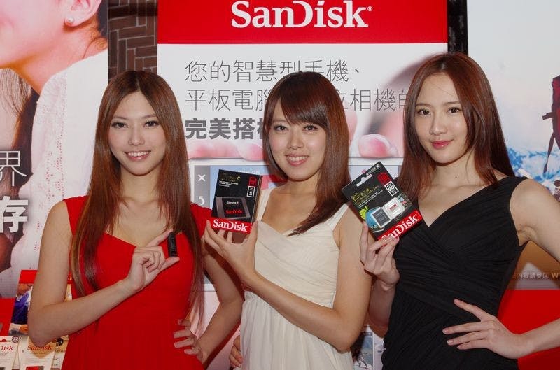 是SanDisk 歡度 25 週年,推出支援 4K 錄影之 UHS-I microSDXC 卡這篇文章的首圖