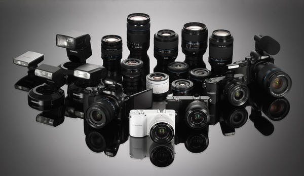 是Samsung新一代NX系列登場:NX1000、NX20以及NX210,都具備WiFi機能這篇文章的首圖