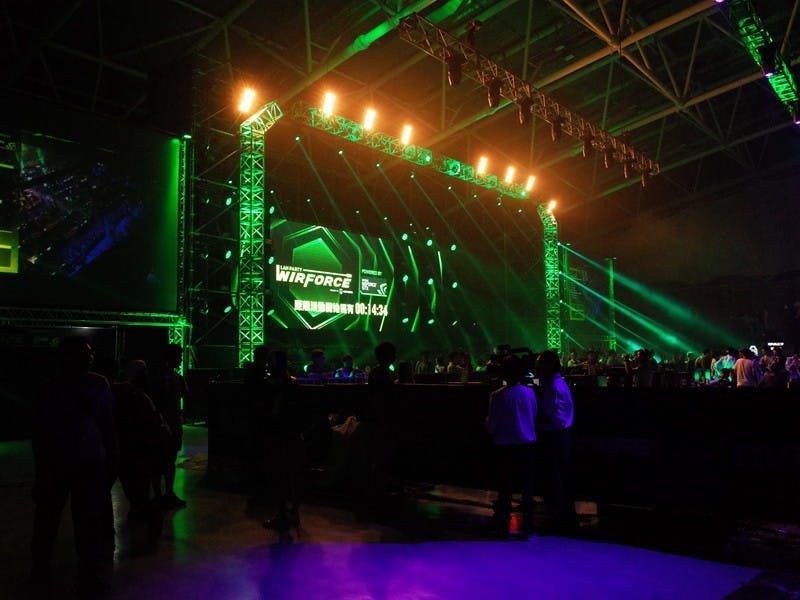是400 電玩鐵咖三天兩夜挑燈夜戰,亞洲最大 Lan Party WirForce 2015 開跑這篇文章的首圖