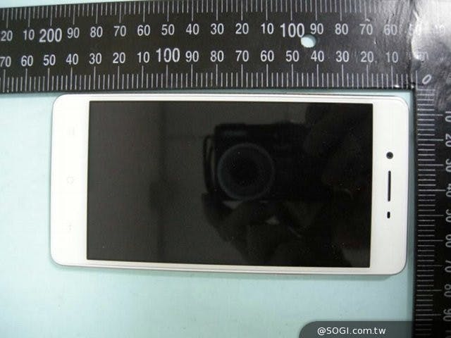 是官方正式宣布,1月推向全球! OPPO F1主打拍照,定位中端!這篇文章的首圖