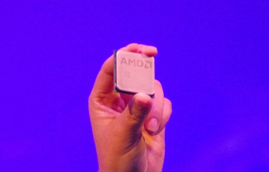 是AMD Zen 架構公布進一步資訊,展示 Summit Ridge 桌上型處理器與 Naples 伺服器處理器這篇文章的首圖