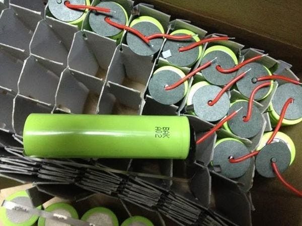 是【專欄】行動電源大揭密(02) - 鋰離子電池 & 鋰聚合物電池到底有什麼不同?這篇文章的首圖
