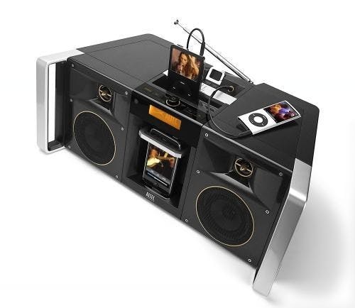 是Altec Lansing 再掀復古風暴 iMT800 酷炫潮機襲台這篇文章的首圖