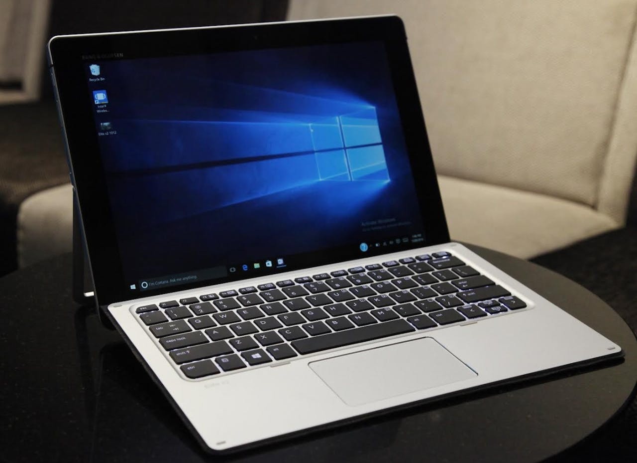是HP 在台發表商務型平板 Elite X2 1012 ,內建可 150 度旋轉之不鏽鋼腳架這篇文章的首圖