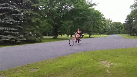 是打造變形腳踏車:從超高腳踏車變換成哈雷式腳踏車這篇文章的首圖
