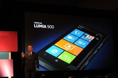 是Steve Ballmer 吐真言: Nokia 只是微軟 Windows Phone 戰略的一部份、不是全部這篇文章的首圖