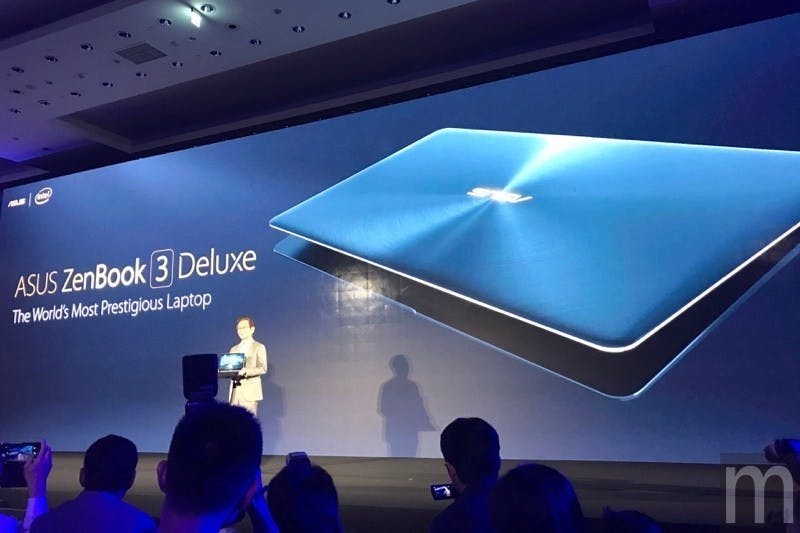 是華碩新款筆電ZenBook 3 Deluxe 輕薄之餘更著重效能這篇文章的首圖