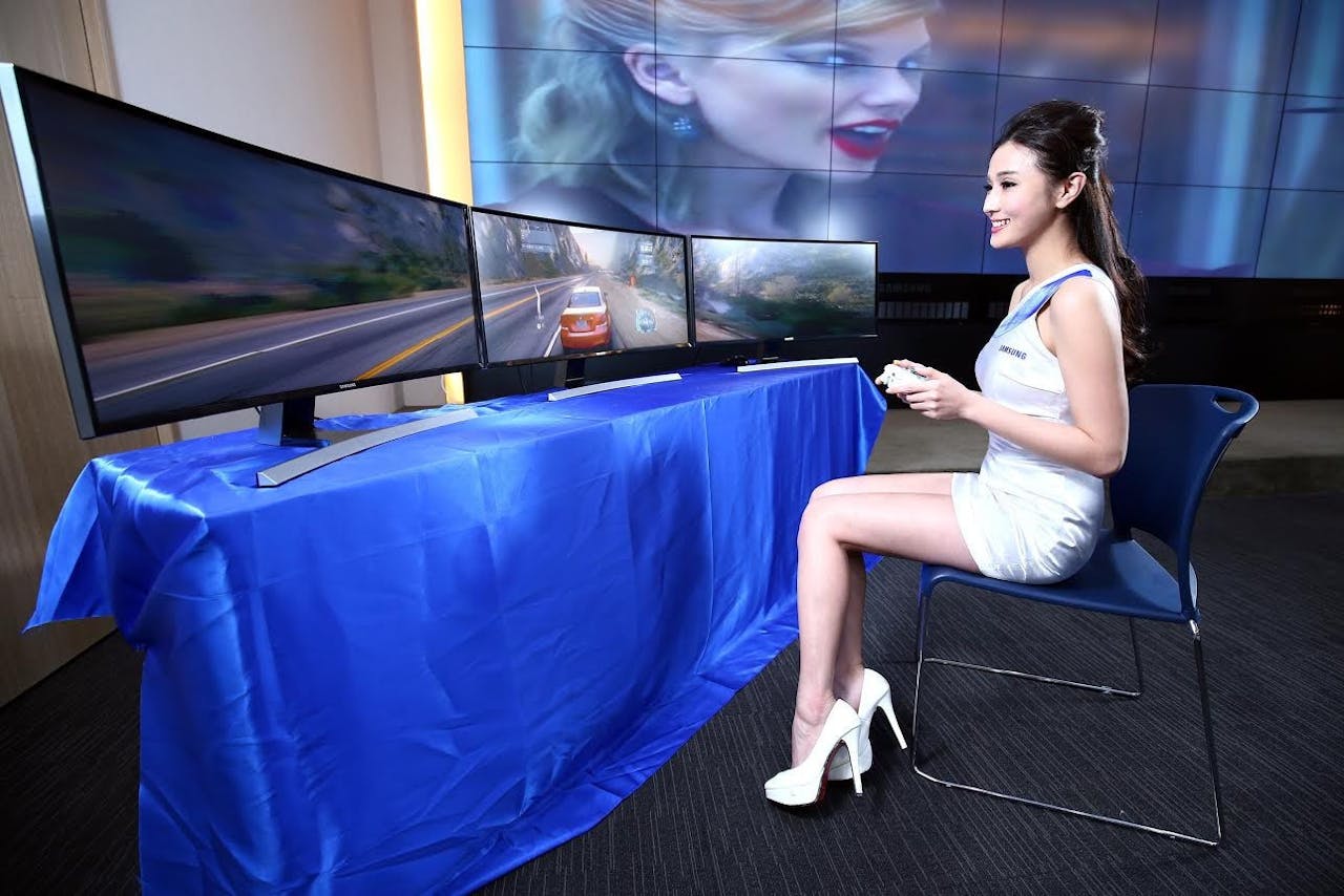 是三星增加 1,800R 曲面顯示產品線,一口氣推出五款曲面螢幕這篇文章的首圖