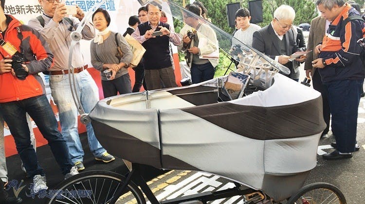 是首輛無人智慧車PEV 年底可在台試乘這篇文章的首圖