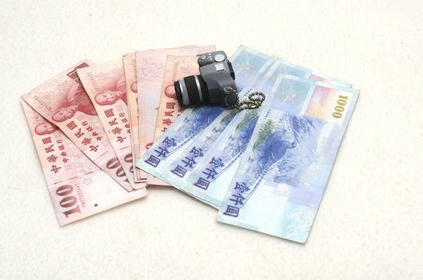 是2012年最超值(值得購買、具影響力、優異……)的產品 這篇文章的首圖