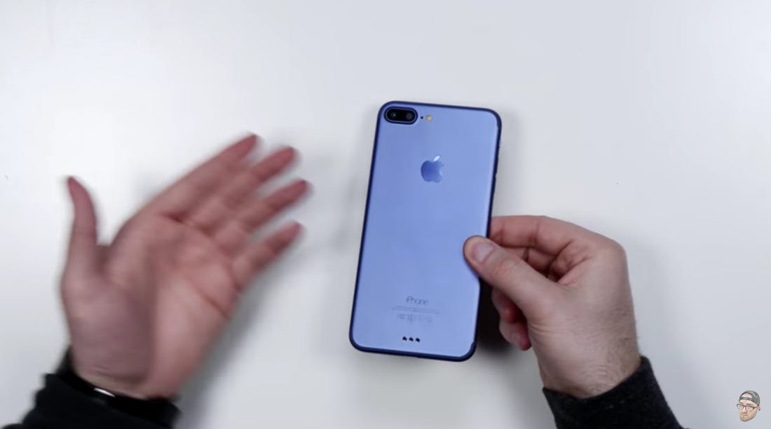 是高完成度iPhone 7原型機現身,驚見藍色設計及更多細節!這篇文章的首圖