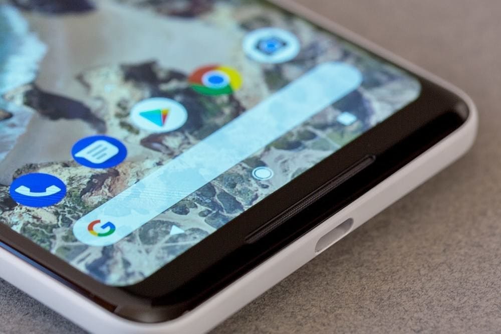 是Google釋出更新 解決Pixel 2 XL搭載OLED螢幕烙印問題這篇文章的首圖