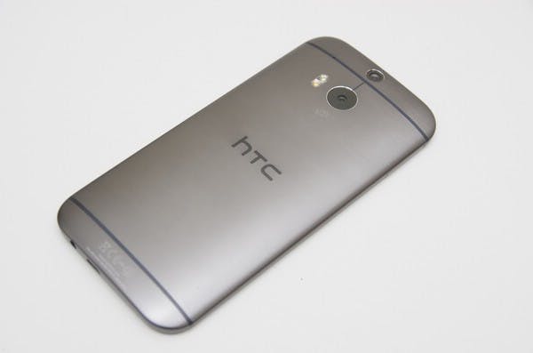 是謠傳 HTC 下一代旗艦規格:搭 5 吋 Full HD 螢幕、 Snapdragon 810 、 20.7MP 主相機這篇文章的首圖