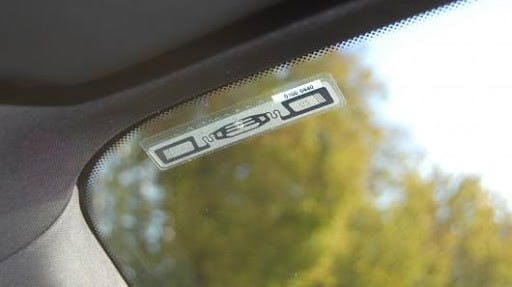 是薄薄一張,讓我們免開窗、免喬位置的 RFID 停車繳費系統這篇文章的首圖