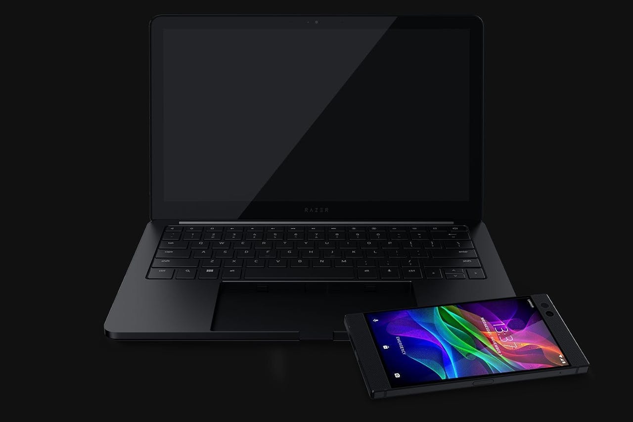 是CES 2018 : Razer 發表有點狂的 Project Linda 另類電競筆電,把 Razer Phone 當核心還有觸控螢幕這篇文章的首圖