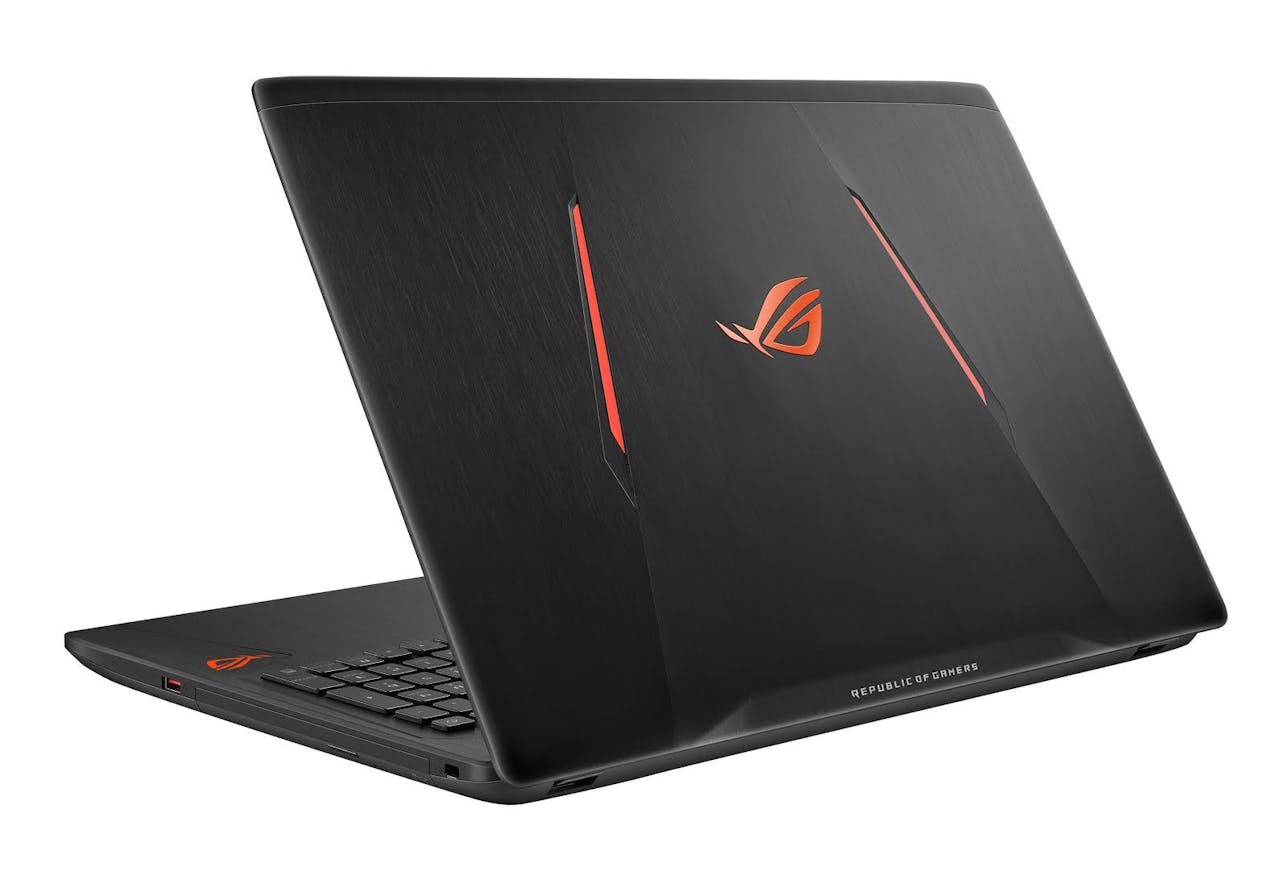 是搭載七代 Core 搭配 GTX1050 ,華碩 ROG Strix GL553 在台推出這篇文章的首圖