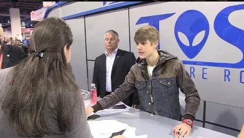 是由Justin Bieber所發表的TOSY mRobo這篇文章的首圖