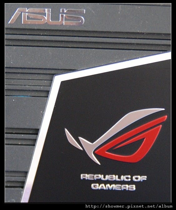 是再次失心瘋...有推土機的未來 ASUS Crosshair V Formula這篇文章的首圖