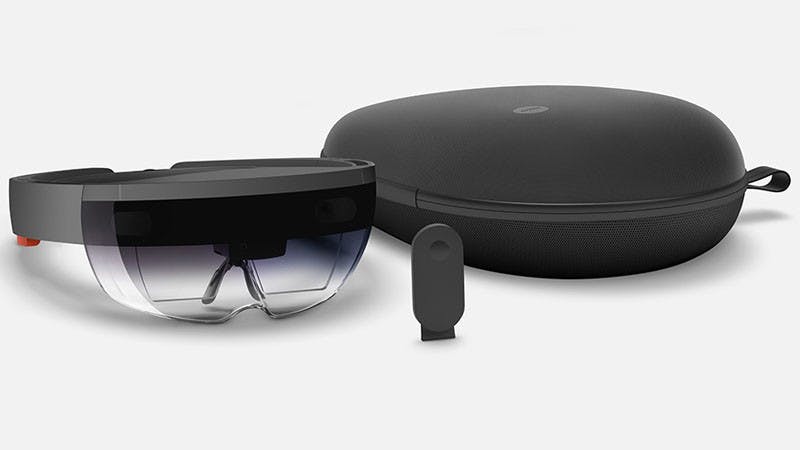 是增強實境開發者先驅者必備,微軟推出售價 3,000 美金的 Hololens 開發版這篇文章的首圖