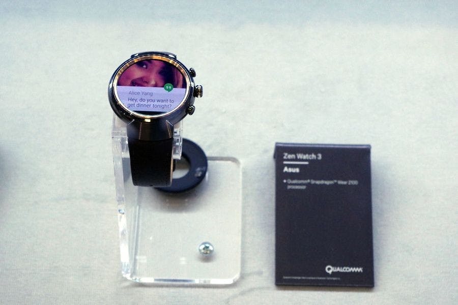 是IFA 2016 : Qualcomm Snapdragon 2100 裝置陸續登場, ZenWatch 3 與多款新 Android Wear 動眼看這篇文章的首圖